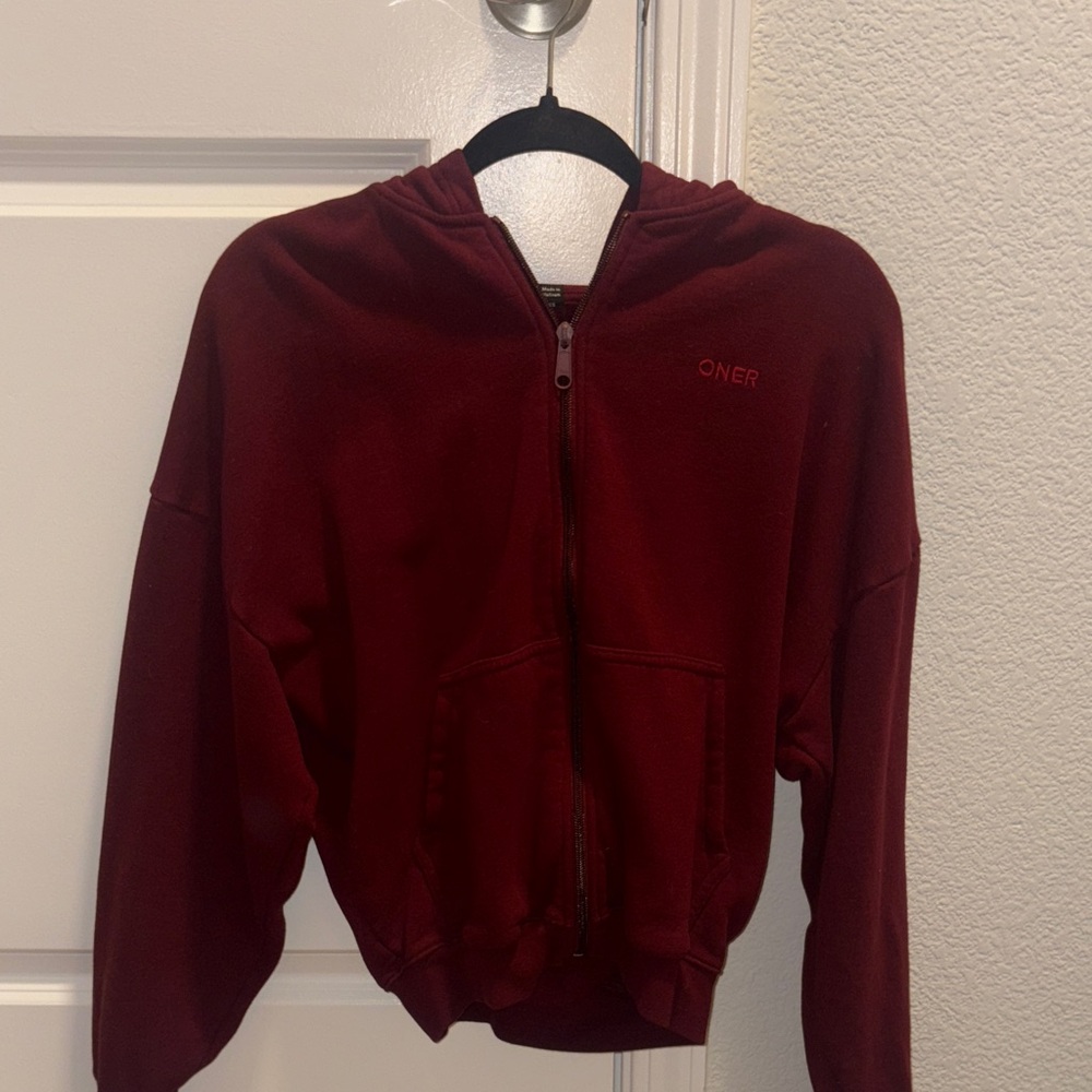 Oner Active Rosewood Zip-up Cropped Hoodie